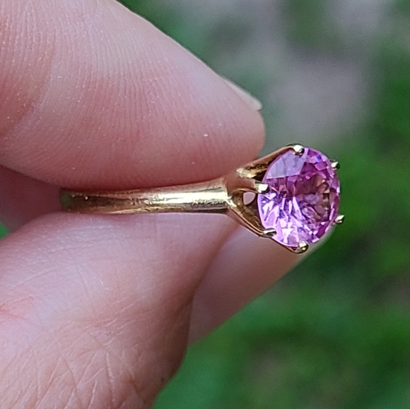 Sapphire solitaire 10kt ring - Picture 2 of 7